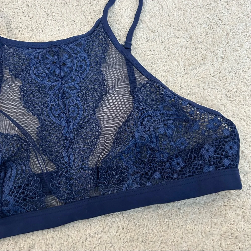 Victorias Secret Body by Victoria Lace Bralette